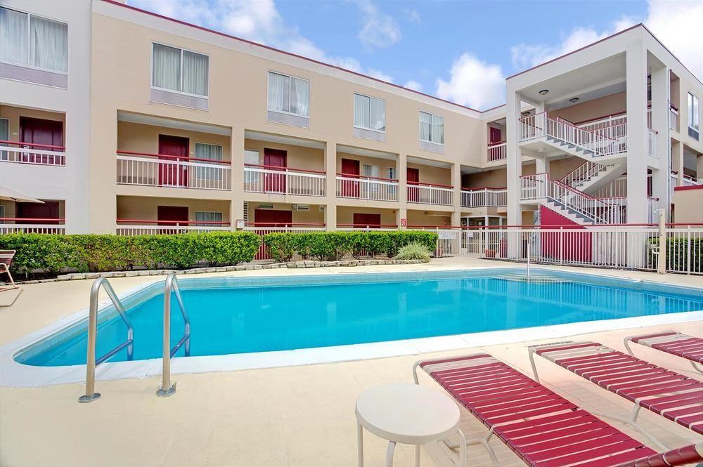 Hotel Quality Inn Orlando Near International Drive 3*