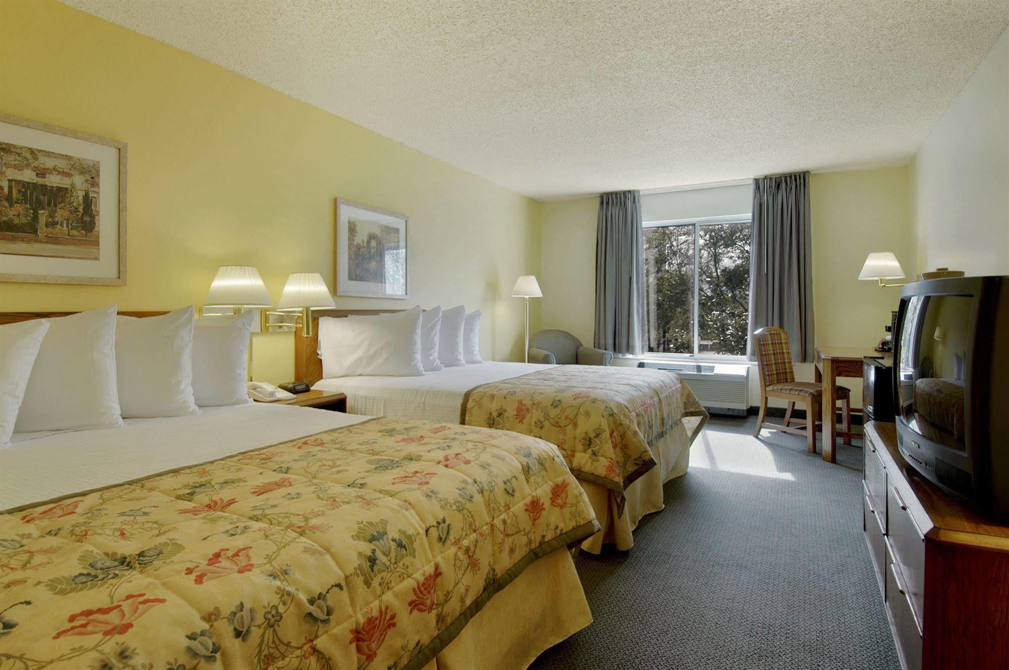 Quality Inn Orlando Near International Drive Hotel 3*