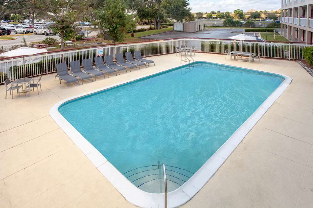 Quality Inn Orlando Near International Drive Hotel